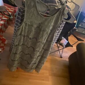 Gray Lace Sleeveless Dress